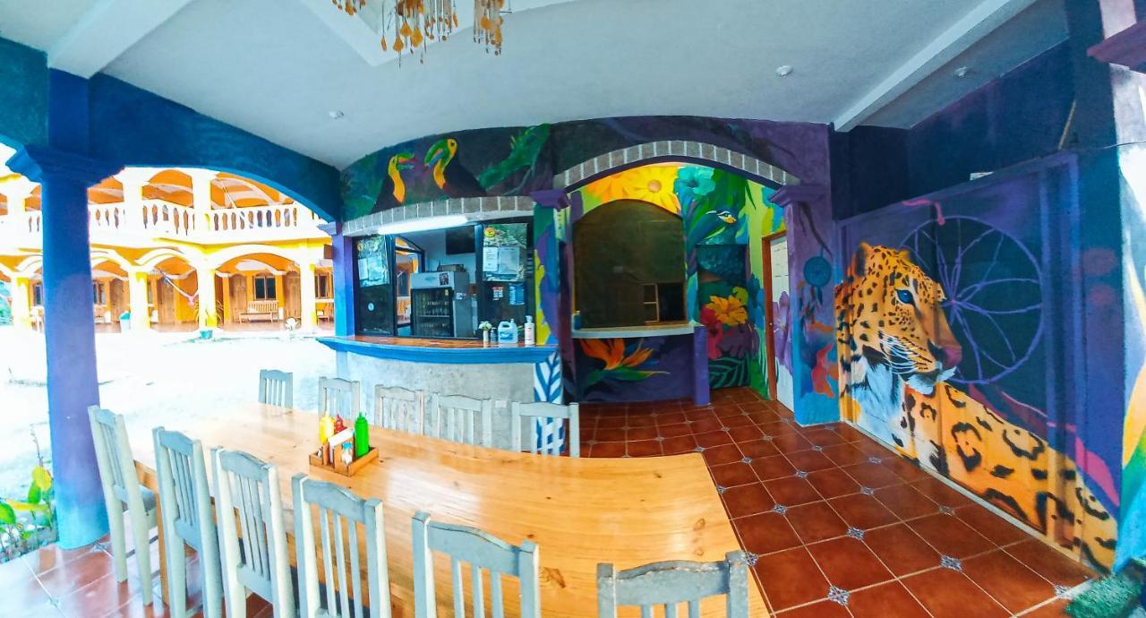El Mirador De Tansu Hotell Lanquín Exteriör bild