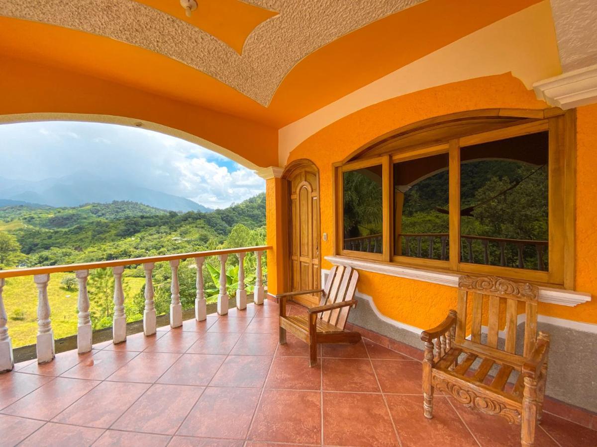 El Mirador De Tansu Hotell Lanquín Exteriör bild