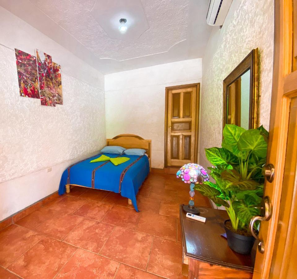 El Mirador De Tansu Hotell Lanquín Exteriör bild
