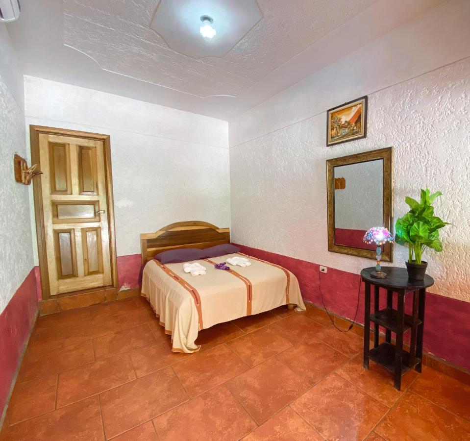 El Mirador De Tansu Hotell Lanquín Exteriör bild