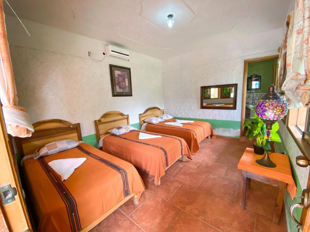 El Mirador De Tansu Hotell Lanquín Exteriör bild